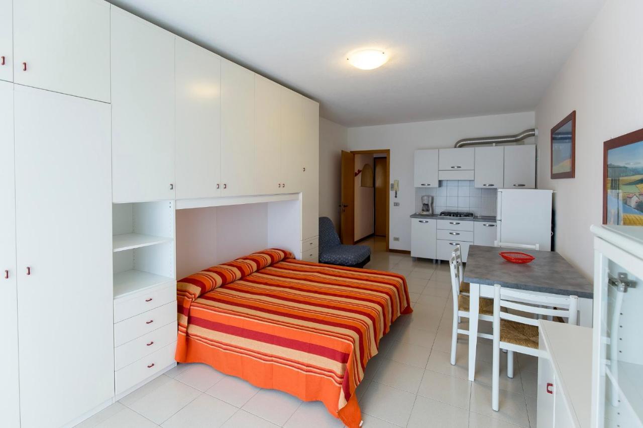 Villaggio Luna Due Caorle Exterior foto